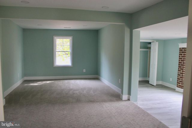 7235 MACEDONIA RD, Woodford, VA 22580