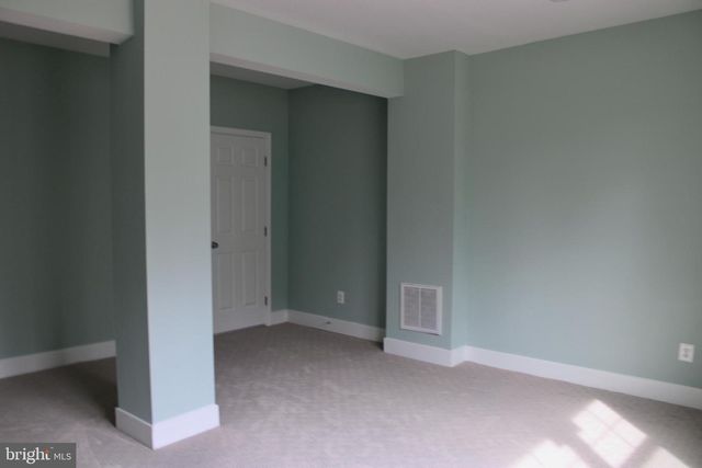 7235 MACEDONIA RD, Woodford, VA 22580