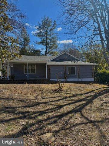 7235 MACEDONIA RD, Woodford, VA 22580