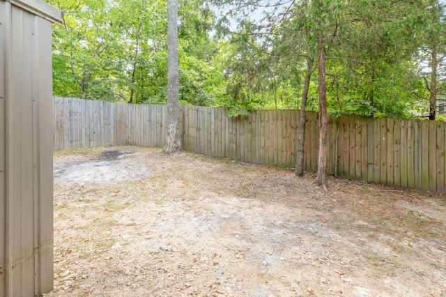 4140 Oakwood Road, Merriam Woods, MO 65740