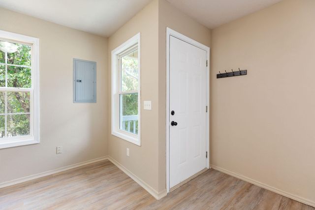 4140 Oakwood Road, Merriam Woods, MO 65740