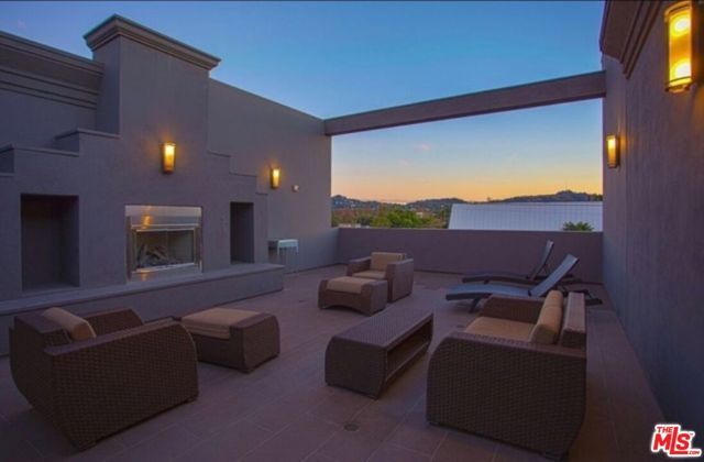 11925 Kling Street 212, Valley Village, CA 91607