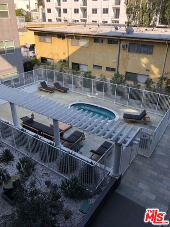 11925 Kling Street 212, Valley Village, CA 91607