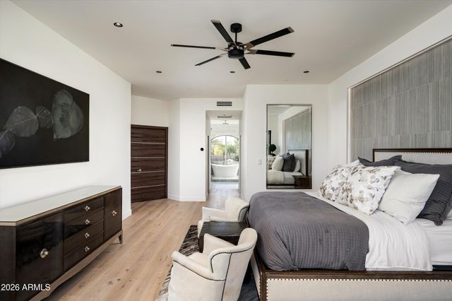 7323 E GAINEY RANCH Road 3, Scottsdale, AZ 85258