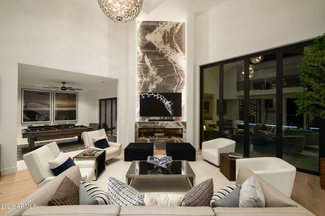 7323 E GAINEY RANCH Road 3, Scottsdale, AZ 85258