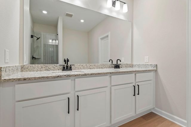 21571 Bluebonnet Bay Drive, Magnolia, TX 77354