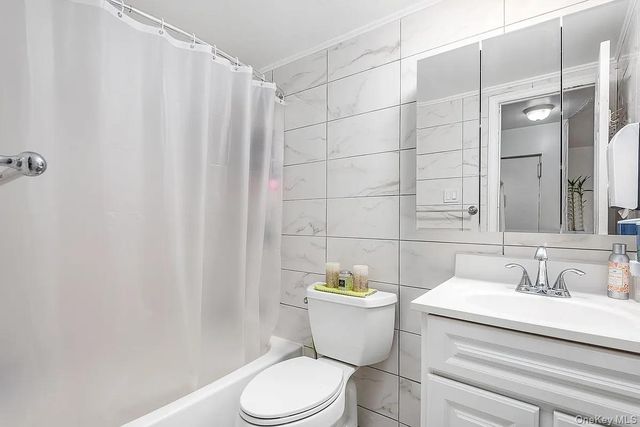 86-20 57th Road, Elmhurst, NY 11373