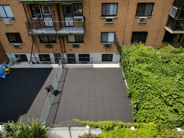 86-20 57th Road, Elmhurst, NY 11373