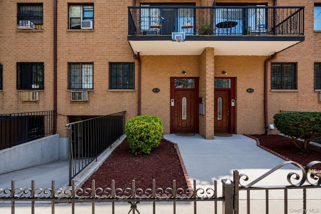 86-20 57th Road, Elmhurst, NY 11373