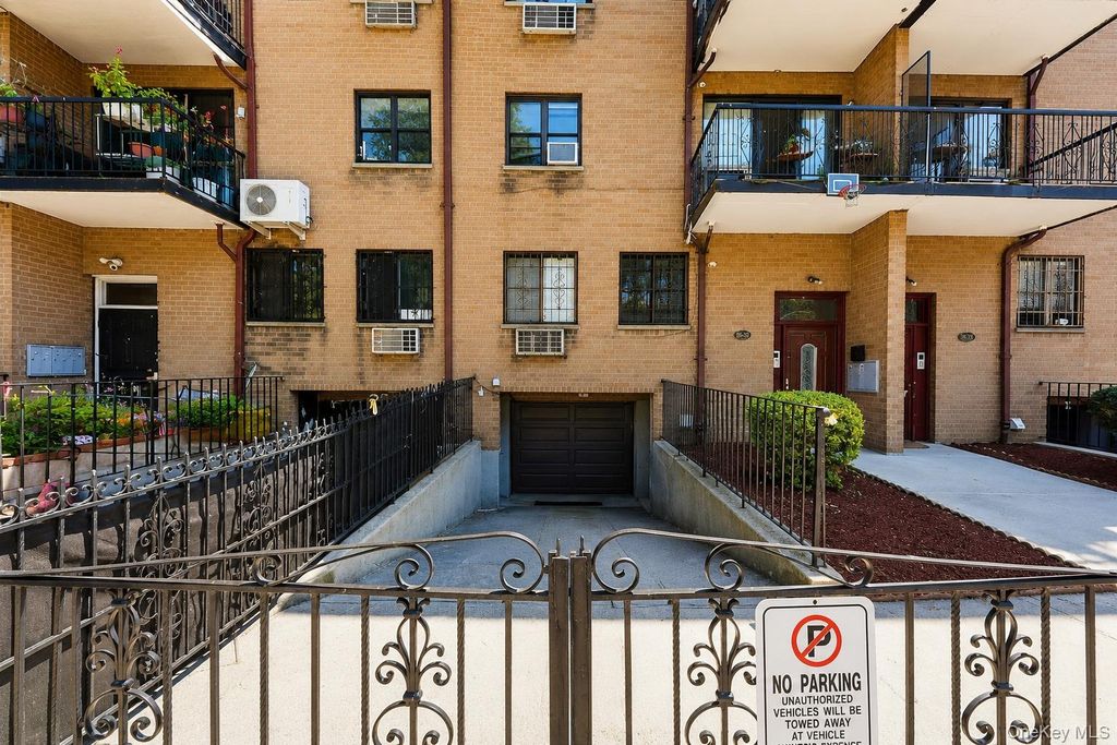 86-20 57th Road, Elmhurst, NY 11373 — photo 3