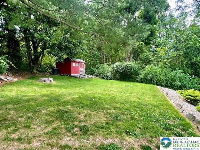 6278 Glen Road, Coopersburg Boro, PA 18036