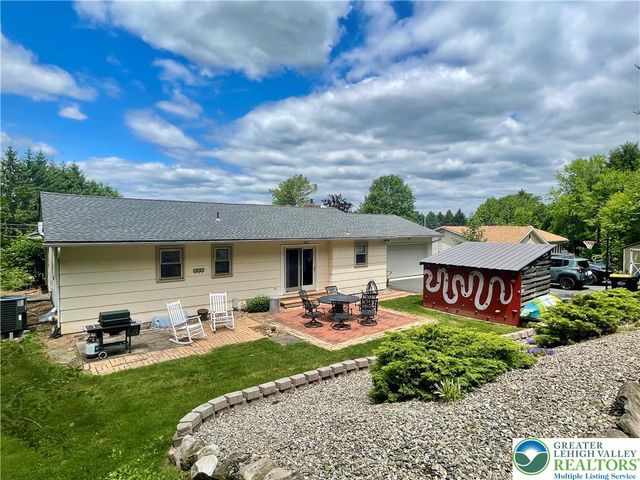 6278 Glen Road, Coopersburg Boro, PA 18036