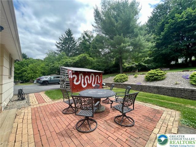 6278 Glen Road, Coopersburg Boro, PA 18036