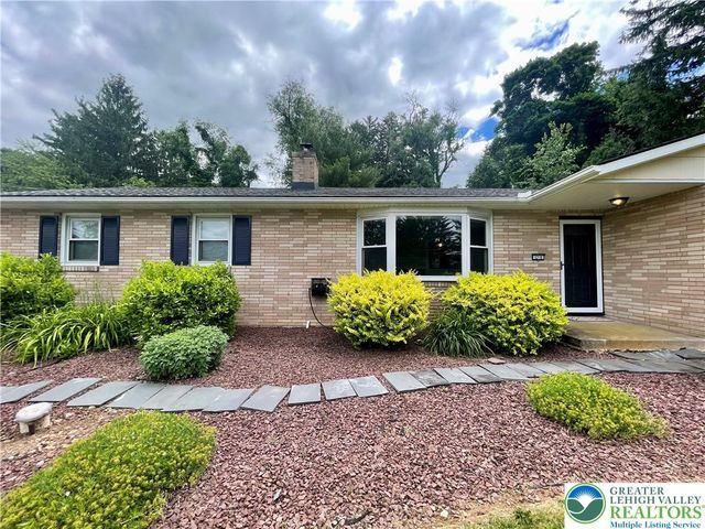 6278 Glen Road, Coopersburg Boro, PA 18036