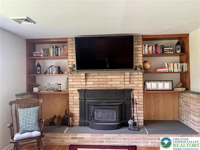 6278 Glen Road, Coopersburg Boro, PA 18036