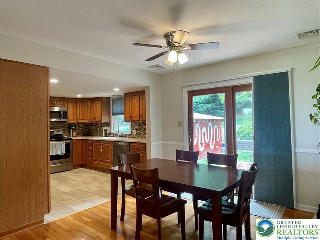 6278 Glen Road, Coopersburg Boro, PA 18036