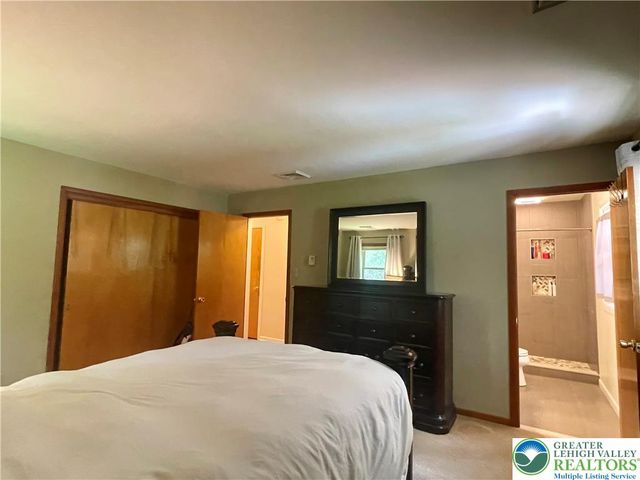 6278 Glen Road, Coopersburg Boro, PA 18036
