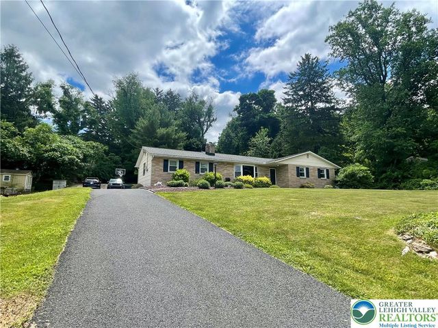 6278 Glen Road, Coopersburg Boro, PA 18036