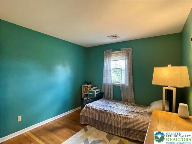6278 Glen Road, Coopersburg Boro, PA 18036