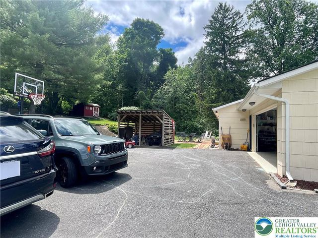 6278 Glen Road, Coopersburg Boro, PA 18036