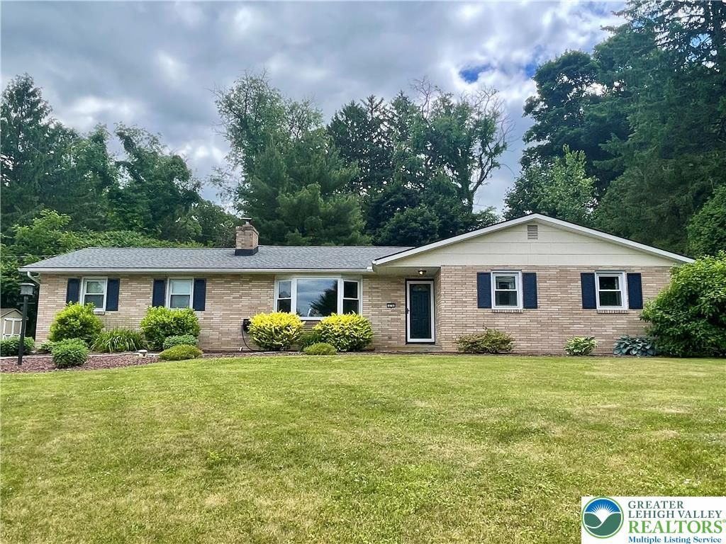 6278 Glen Road, Coopersburg Boro, PA 18036