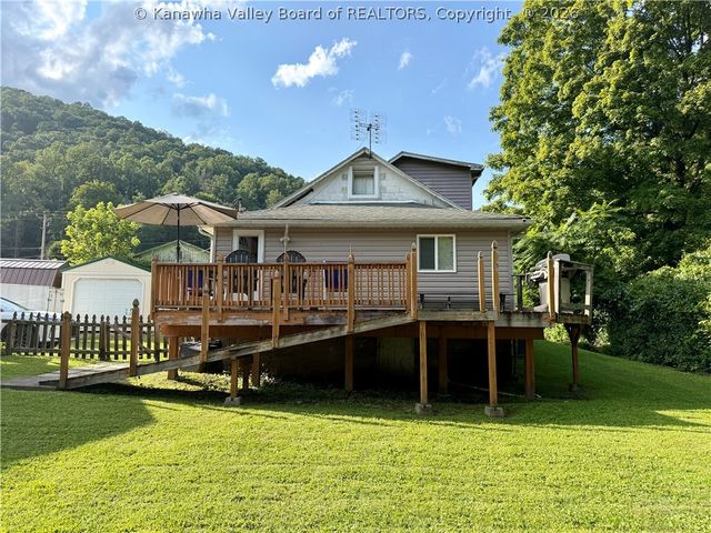 778 Campbells Creek Drive, Malden, WV 25306