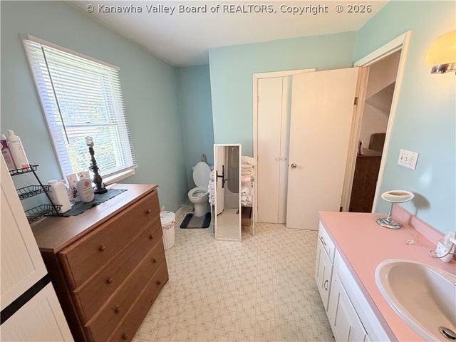 778 Campbells Creek Drive, Malden, WV 25306