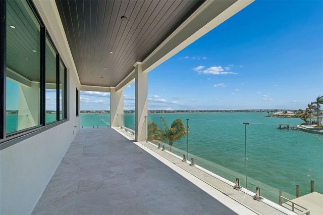 236 HOWARD DRIVE, Belleair Beach, FL 33786