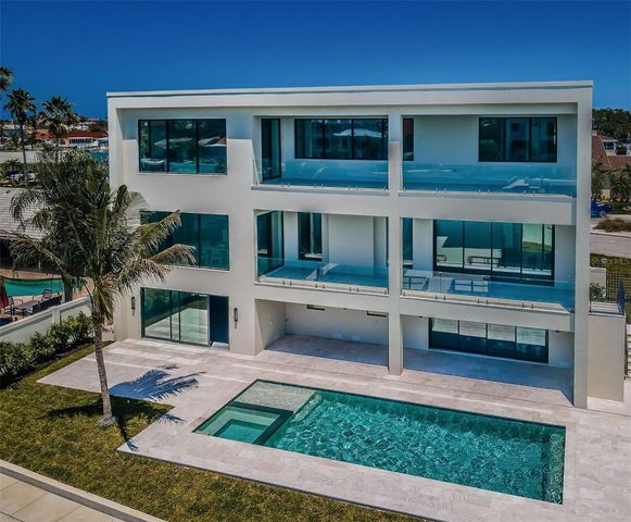 236 HOWARD DRIVE, Belleair Beach, FL 33786