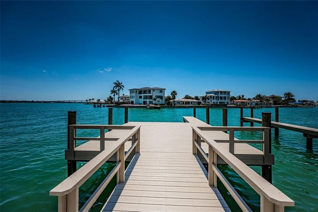 236 HOWARD DRIVE, Belleair Beach, FL 33786