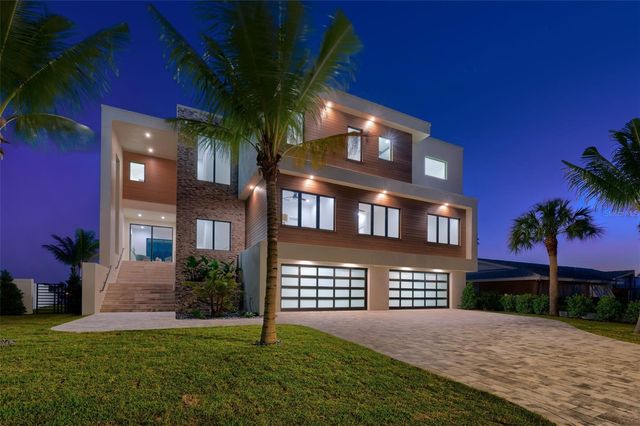 236 HOWARD DRIVE, Belleair Beach, FL 33786