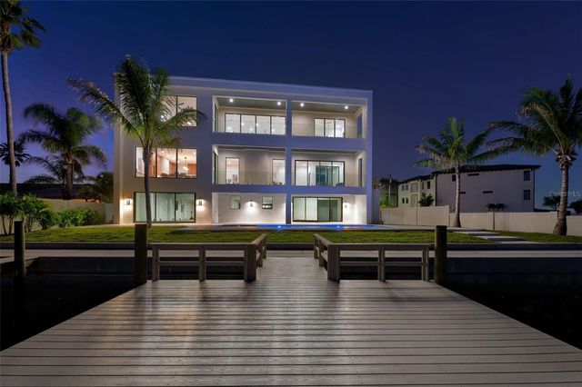 236 HOWARD DRIVE, Belleair Beach, FL 33786