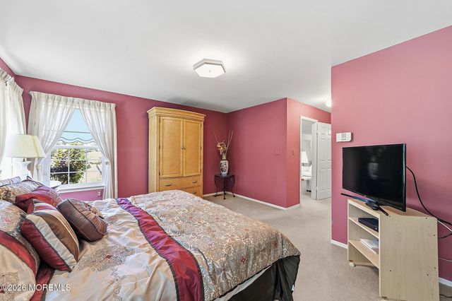 8 Rothwell Drive 8A, Monroe, NJ 08831