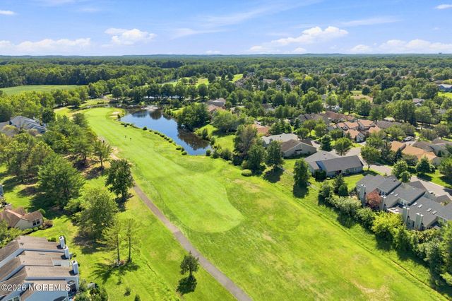 8 Rothwell Drive 8A, Monroe, NJ 08831