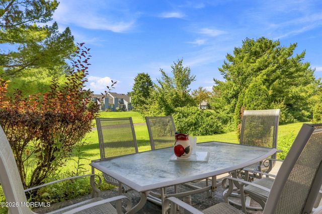 8 Rothwell Drive 8A, Monroe, NJ 08831