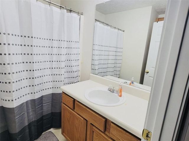 6904 Silver Bend Place, Austell, GA 30168