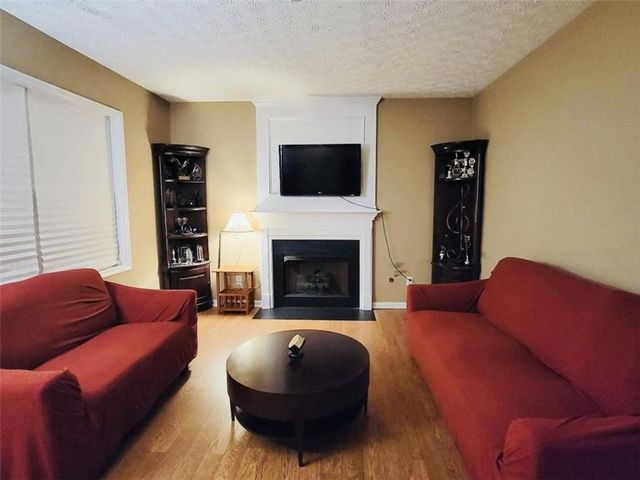 6904 Silver Bend Place, Austell, GA 30168