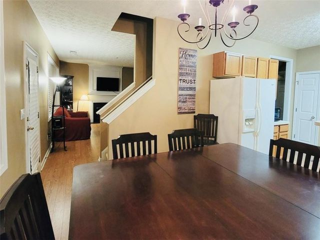 6904 Silver Bend Place, Austell, GA 30168