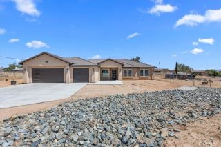 18332 Catalpa, Hesperia, CA 92345