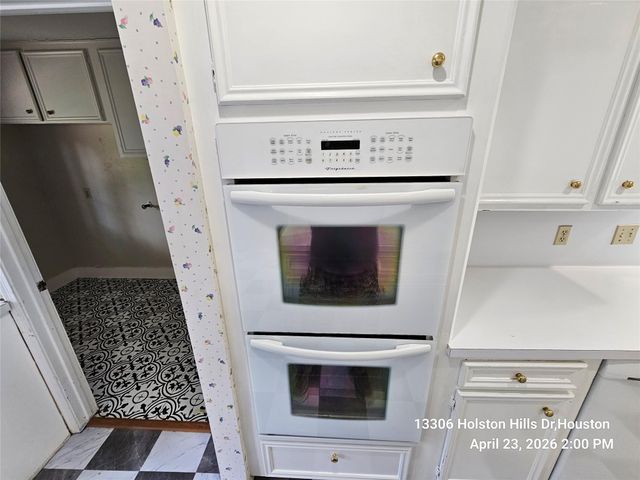 13306 Holston Hills Drive, Houston, TX 77069