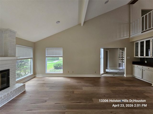 13306 Holston Hills Drive, Houston, TX 77069