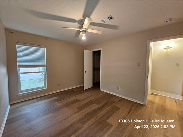13306 Holston Hills Drive, Houston, TX 77069