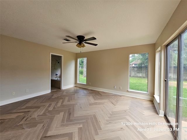 13306 Holston Hills Drive, Houston, TX 77069