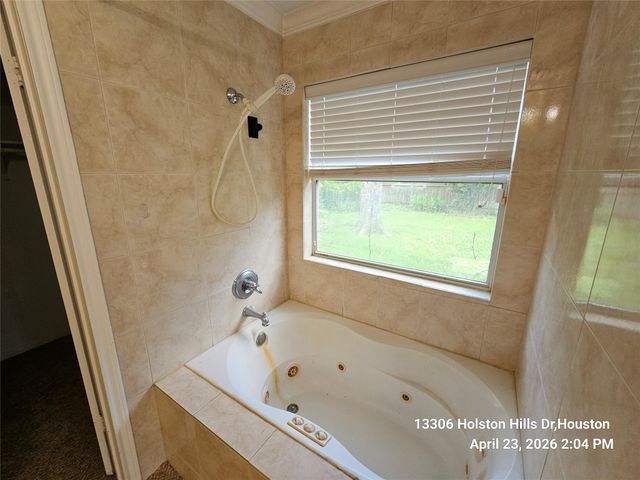 13306 Holston Hills Drive, Houston, TX 77069