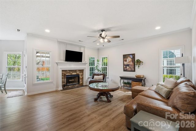 8520 Newton Lane, Charlotte, NC 28277