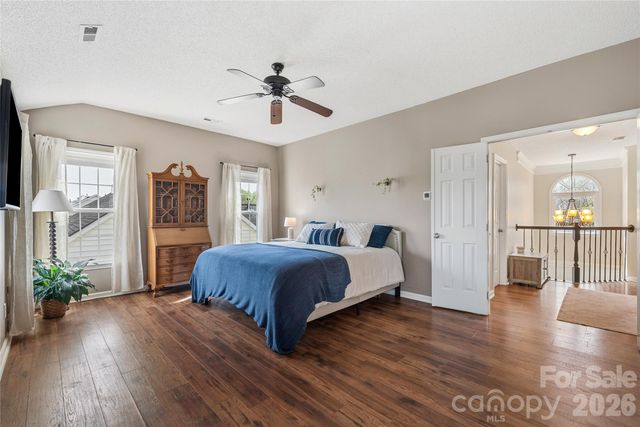 8520 Newton Lane, Charlotte, NC 28277