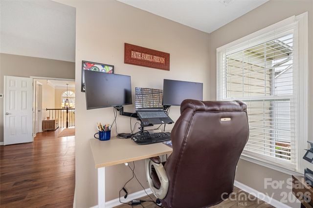 8520 Newton Lane, Charlotte, NC 28277