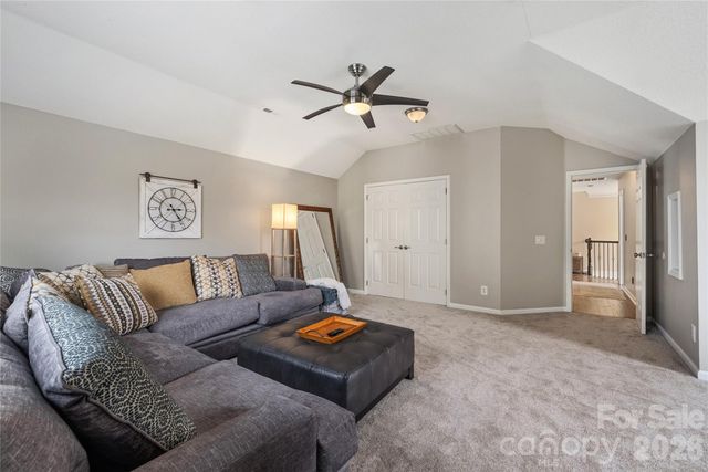 8520 Newton Lane, Charlotte, NC 28277