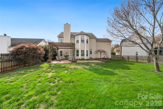 8520 Newton Lane, Charlotte, NC 28277