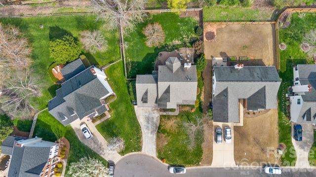 8520 Newton Lane, Charlotte, NC 28277